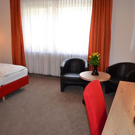 Hotel Minerva Garni Düsseldorf Exteriör bild
