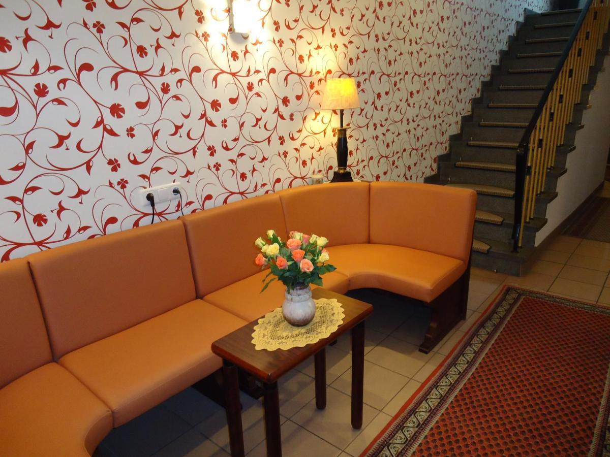 Hotel Minerva Garni Düsseldorf Exteriör bild